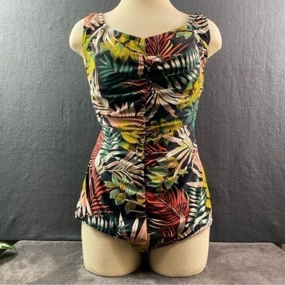 Maxine of Hollywood Floral One Piece Swimsuit Multicolor Adjustable Leg 16W 18